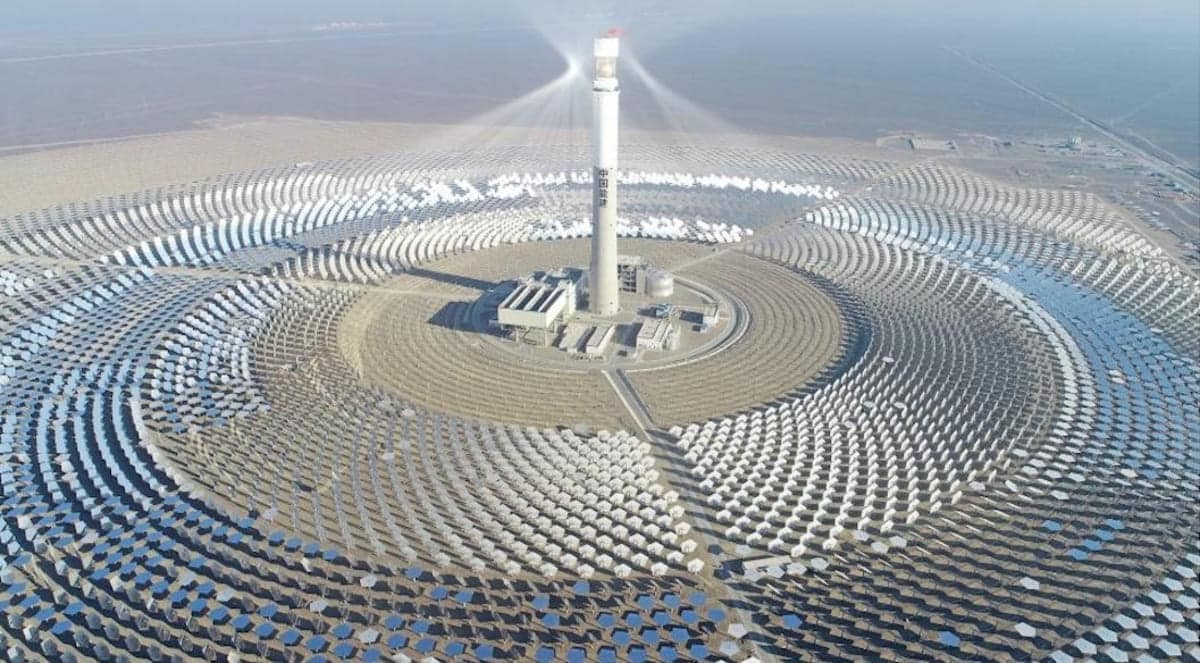 The world's largest hybrid solar plant launched in the Gobi Desert — it works at night without batteries