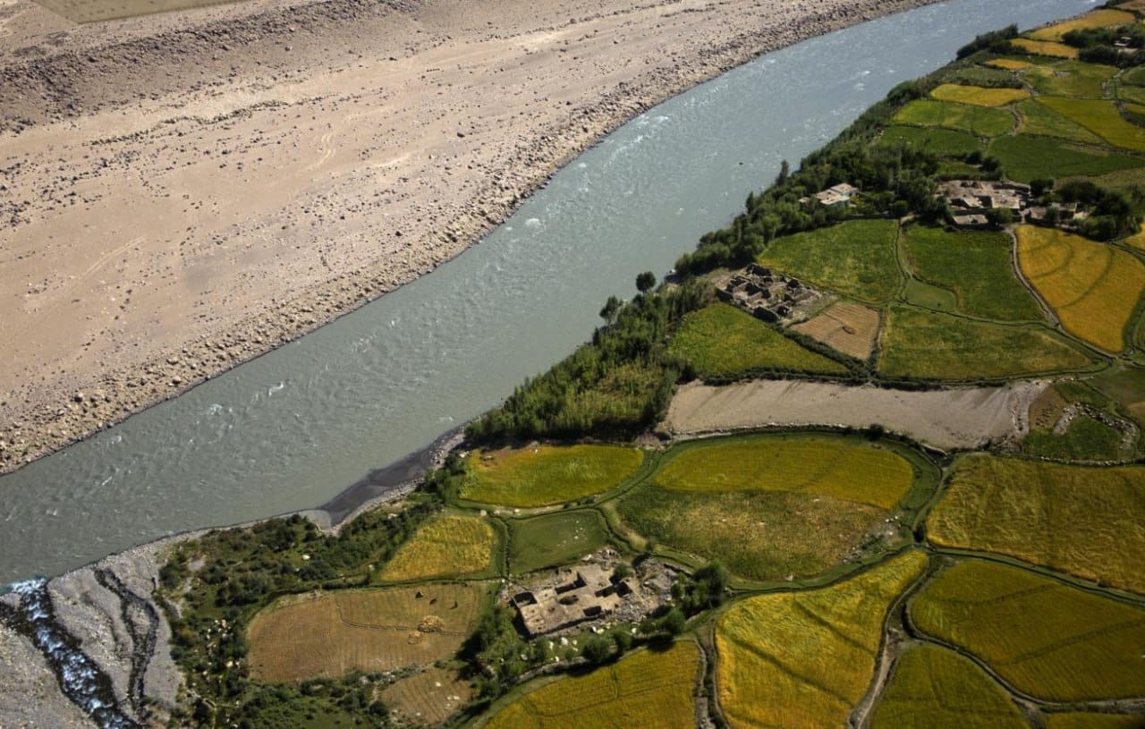 Scientists found: Amu Darya lost up to 77% of its flow — and the culprit is not climate, but humans