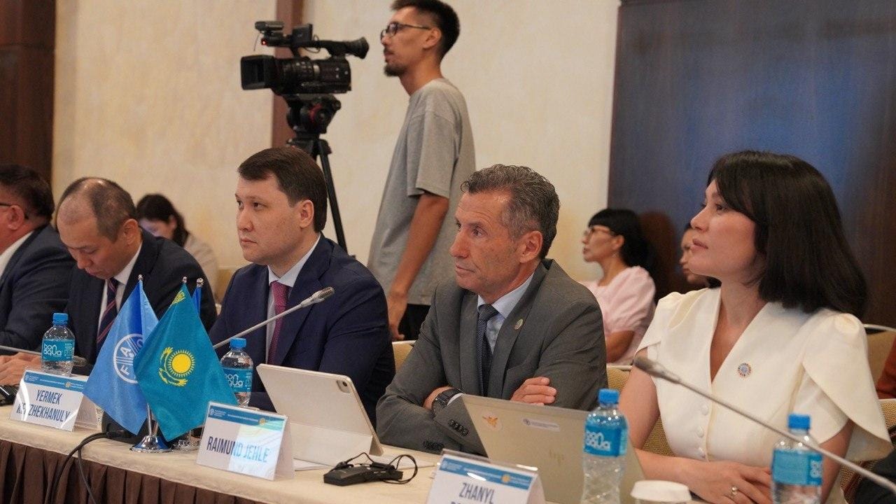 Kazakhstan and FAO launched three projects: soil carbon, drones against locusts, and revival of Aport
